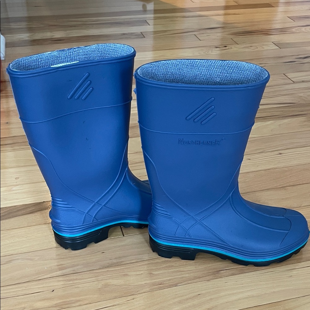 Northerner Kids Rain Boots size 2